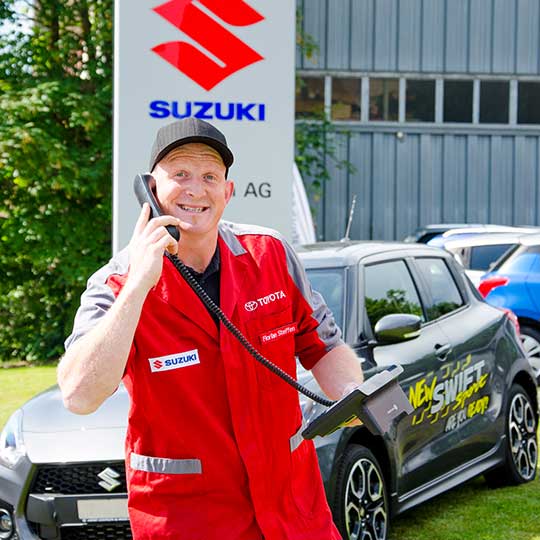 Garage-Schafroth_Teammitglieder_Einzeln_T08.02.jpg